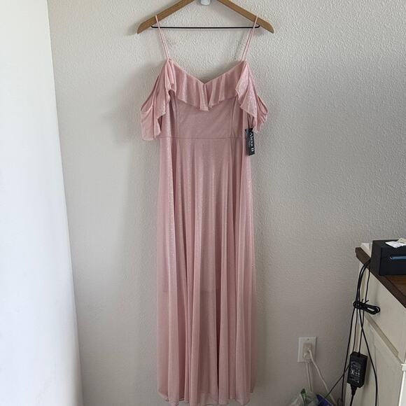 Alexa B Nites Dresses & Skirts - NWT Alexa B Nites Elegant Pink Off-Shoulder Dress Delicate Glitter Lined 6